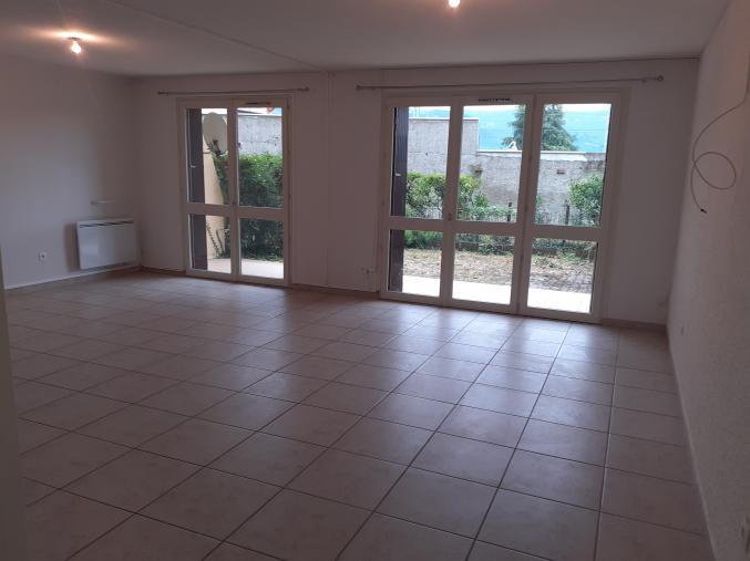 Saint Marcellin T4 de 98m2 en Rez-de-chaussée avec jardin