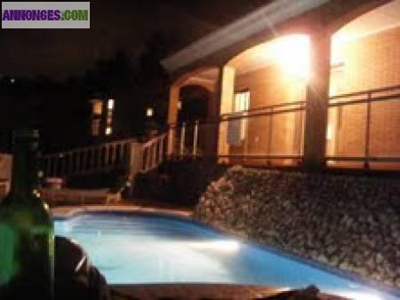 Maison avec piscine a 3 km de Lloret