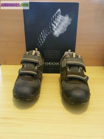 Chaussure de marche geox