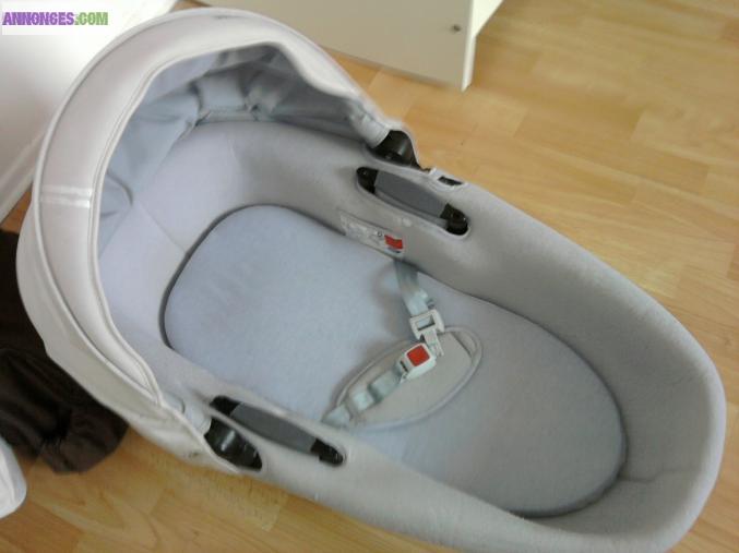 NACELLE WINDOO BEBE CONFORT + KIT AUTO