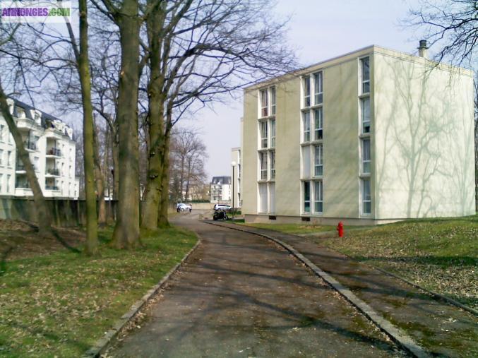 Appartement 3pieces 56m2 dans résidence boisée