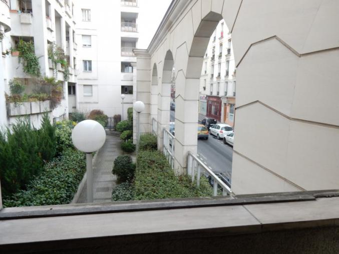 Location Appartement 2 pièces 40m² Paris 11ème - Quartier Nation-Alexandre Dumas