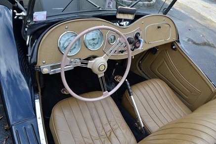 MG T-Series TD Midget Cabriolet