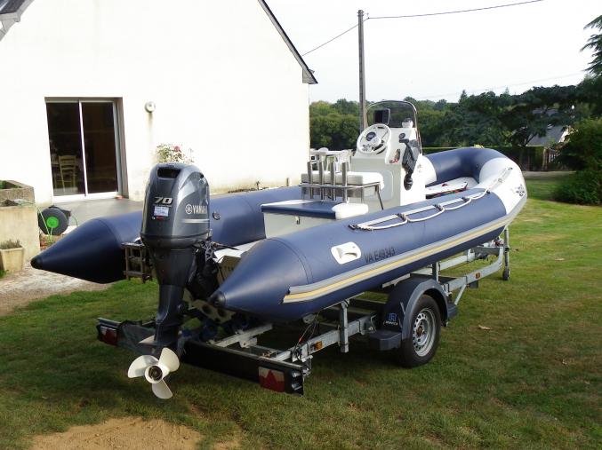 Semi rigide  ribster 550