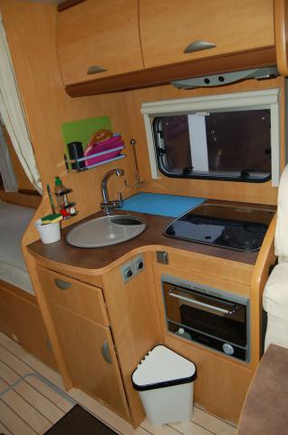 Donnation Camping-car intégral Année: 2008