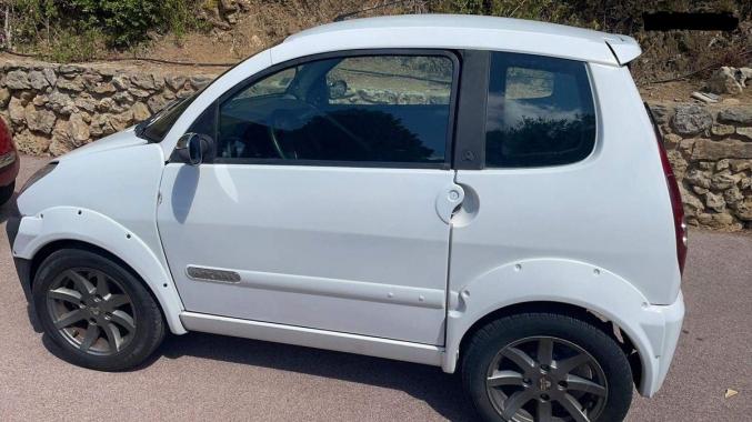 Voiture Aixam City Sport sans permis blanche