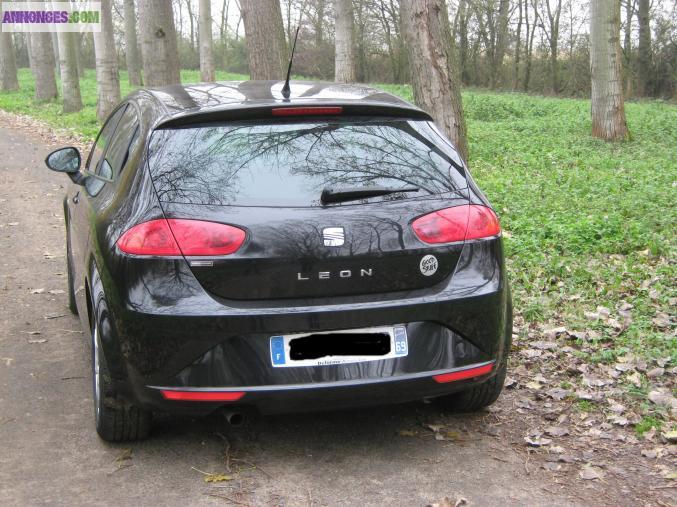 SEAT LEON 1.6 TDI 105