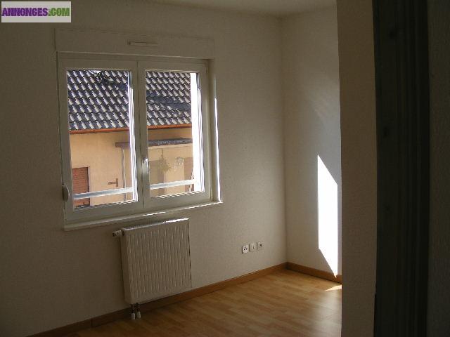 T4 avec terrasse & jardin.