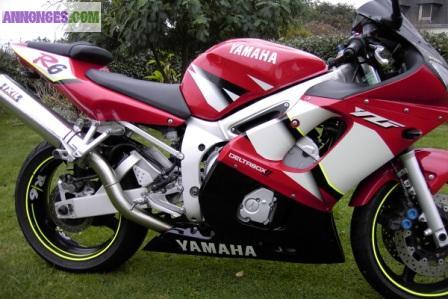 Yamaha YZF R6 année 2002