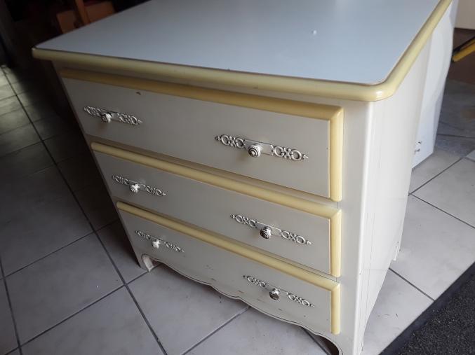 Commode
