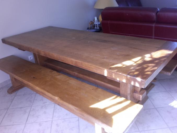 Table et bancs