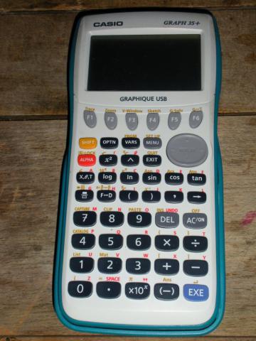 Calculatrice casio graph 35+