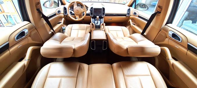 VEND PORSCHE CAYENNE