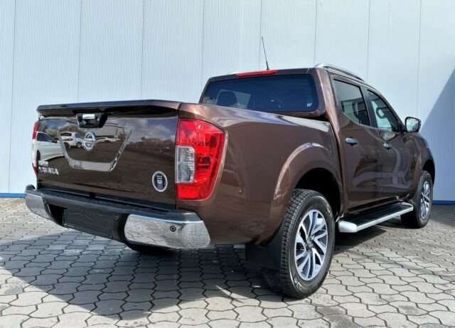 Nissan Navara NP300 2.3dCi 4x4° DAB° SHZ° Navi° 360°