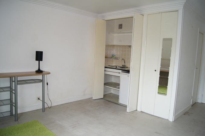 STUDIO 22 m2 + parking privé