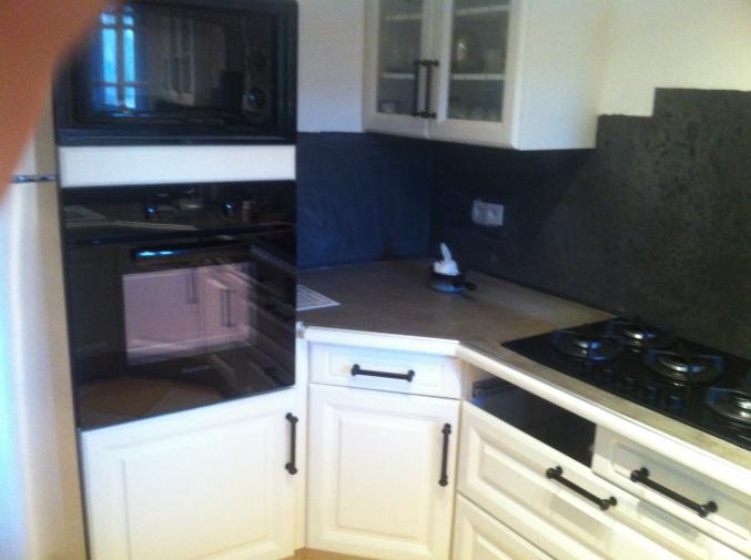 Cuisine en bonne état pour une superficie de 8m2