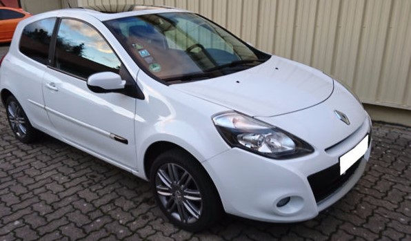 Renault Clio III 1.2 16V 75 eco2 PANO / NAVI