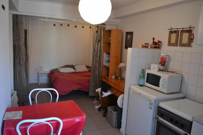 Studio meublé 20 m2 métro foch
