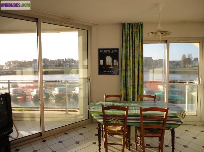 2 pièces meublé plein centre Trouville avec piscine