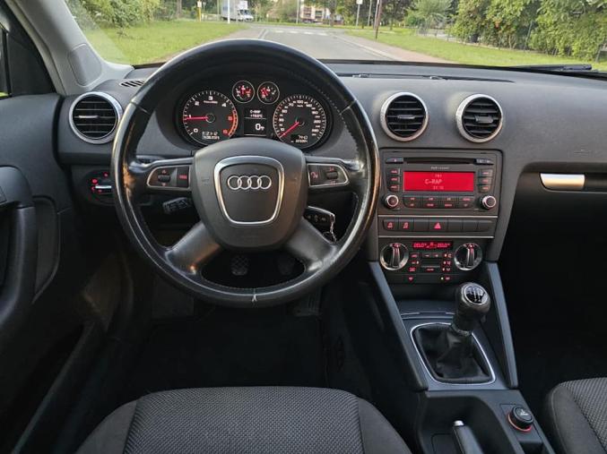 AUDI A3 SPORTBACK 1.6 TDI EURO 5