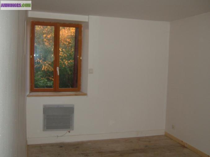 APPARTEMENT REZ DE JARDIN