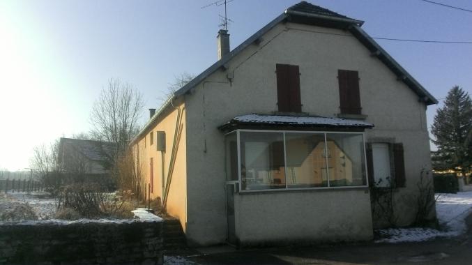 Maison a noidans le ferroux 