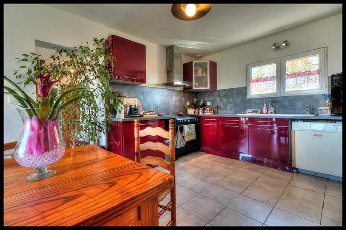 Maison 180 m2, 4 chambres, sur terrain 5554 m2