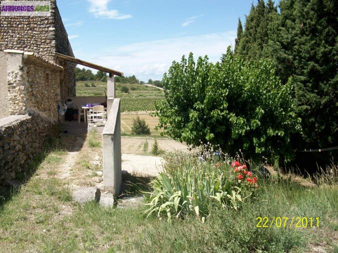 T2 meublé en campagne sur VALREAS
