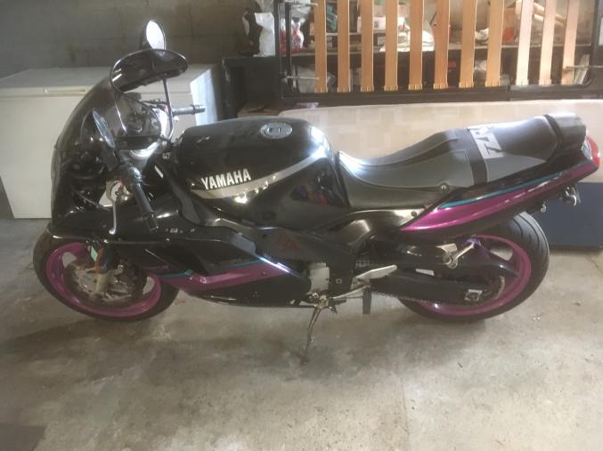 Vend Yamaha fzr