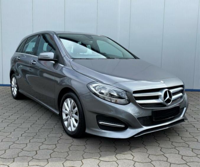 MERCEDES-CLASS B 180 d Sport