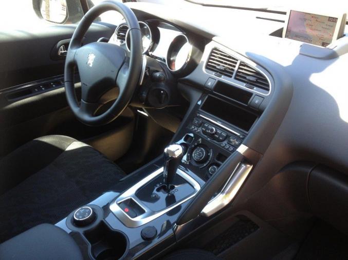 3008 HDI 112cv Business Pack BMP 6 Première main