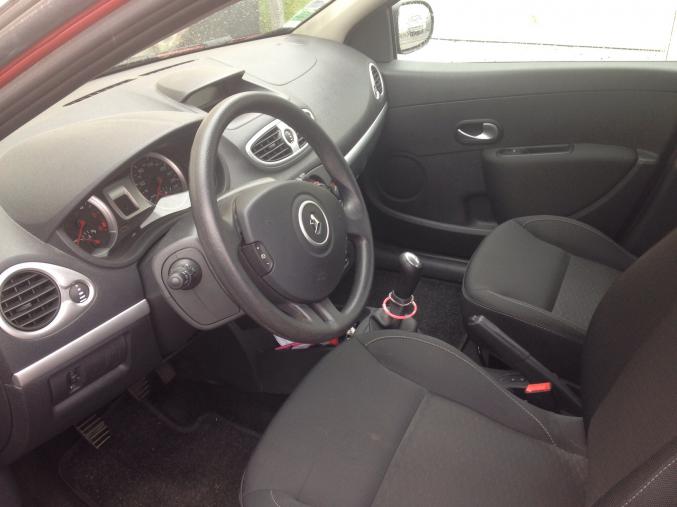 Clio 3 dci 70 expression