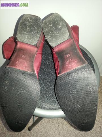 Boots femme santiag bordeaux