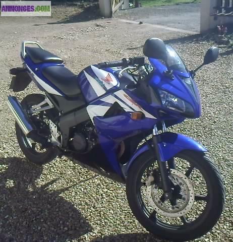 Honda 125 cbr