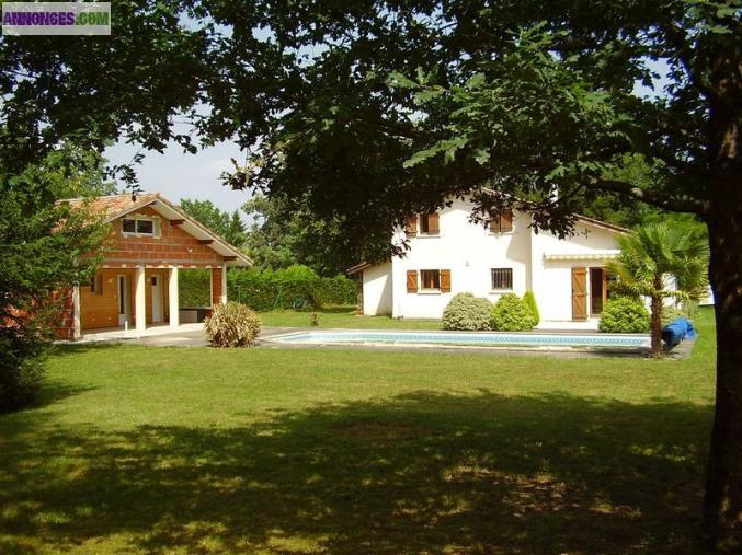 Maison 7 pièces Proche Mt De Marsan