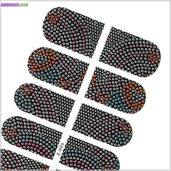 SET DE MANUCURE DESIGN - STICKERS EFFETS PERLES