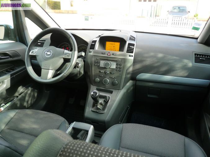 Opel zafira 1,9 cdti