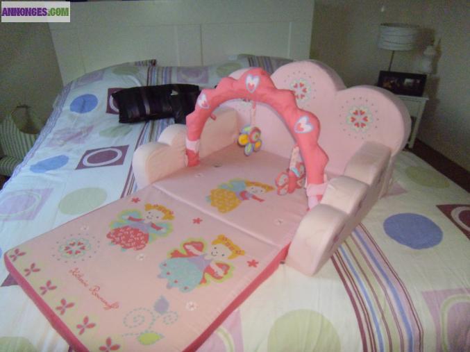 Tapis d'éveil fille