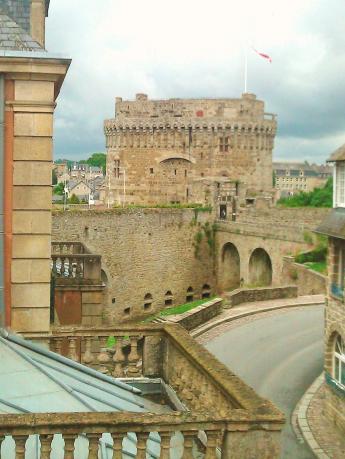 Dinan - Charmant T2 centre ville DINAN