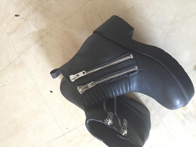 Belle bottine noir River Island