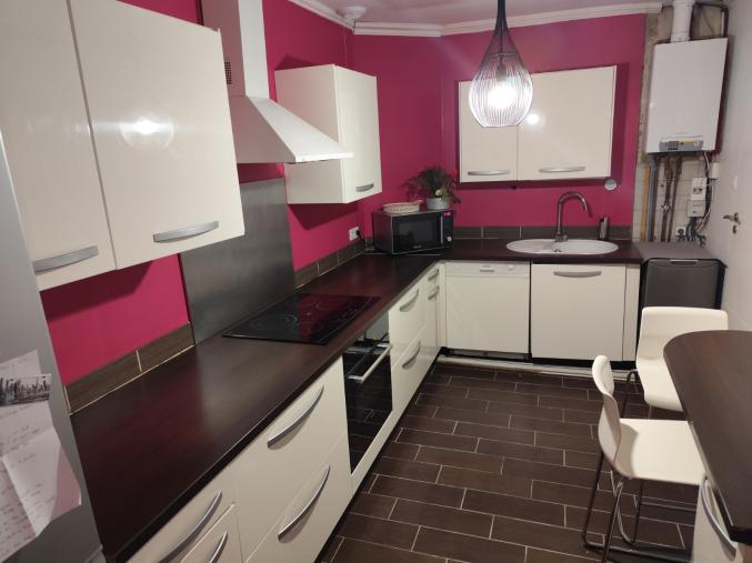 Cuisine équipée blanc laquée