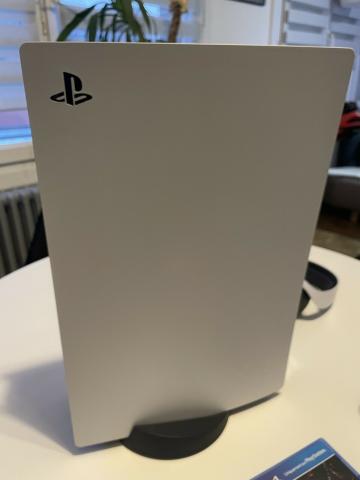 Sony PS5 Édition standard + casque