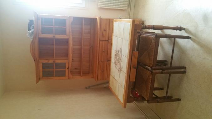 ENSEMBLE  MOBILIER DE CUISINE