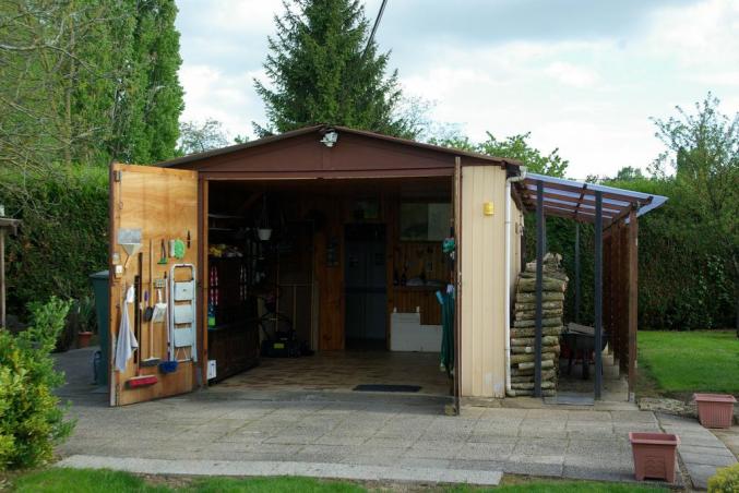 Maison à la campagne dans le