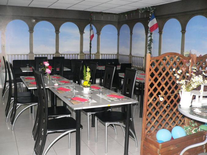 Loue salles pour réunion  en famille ou entre amis