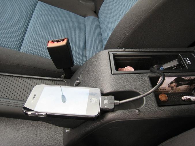 Volkswagen Golf 1.6 TDI avec bluetooth 