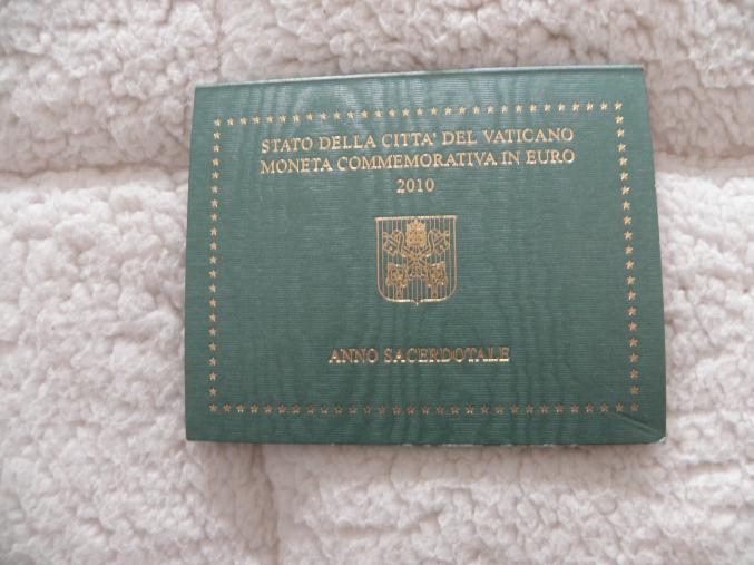 2 EUROS COMMEMORATIVES VATICAN 2010