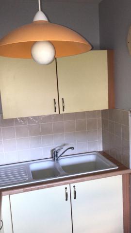 Cuisine équipée complète super état.