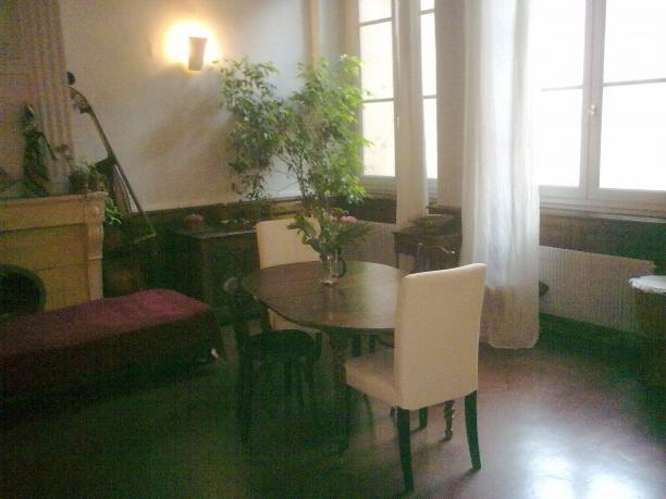 Lyon - Centre ville, canut croix roussien