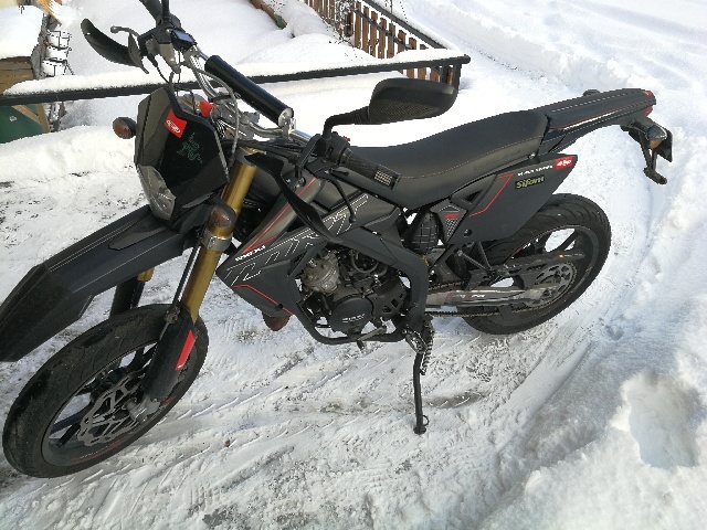 MOTO RIEJU MRT PRO SUPERMOTARD 50